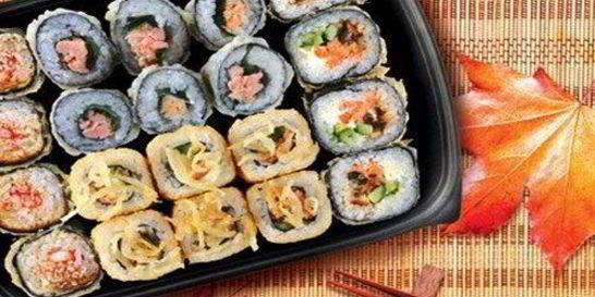 Суши с угрем и авокадо