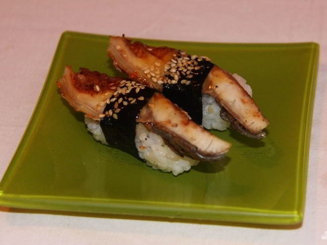 Рецепт суш с угрем