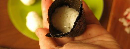 суши, запеченные со спайси соусом с крабовыми палочками. Шаг 7