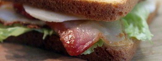 клаб-сэндвич с беконом, яйцом и сыром. Шаг 9