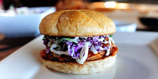 Куриный сэндвич барбекю