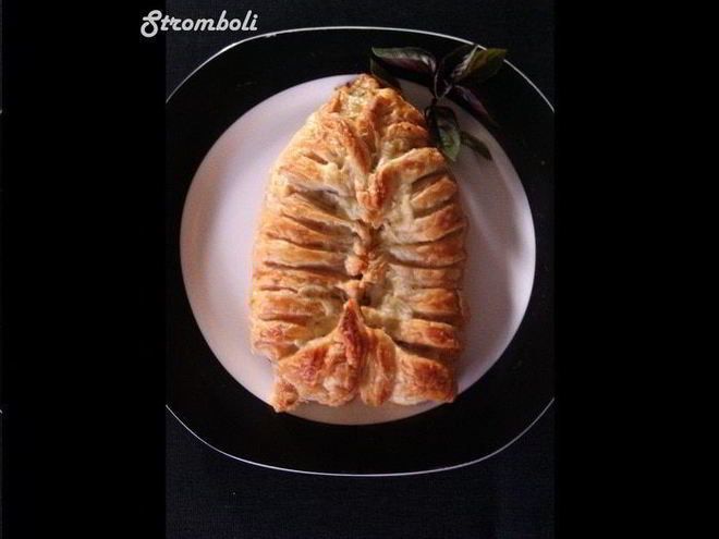 Рецепт ленивого стромболи — итальянского сэндвича