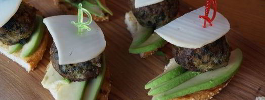 мини-сэндвичи с тефтелями. Шаг 16