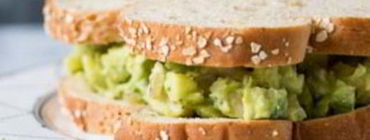 сэндвич с авокадо и курицей. Шаг 4