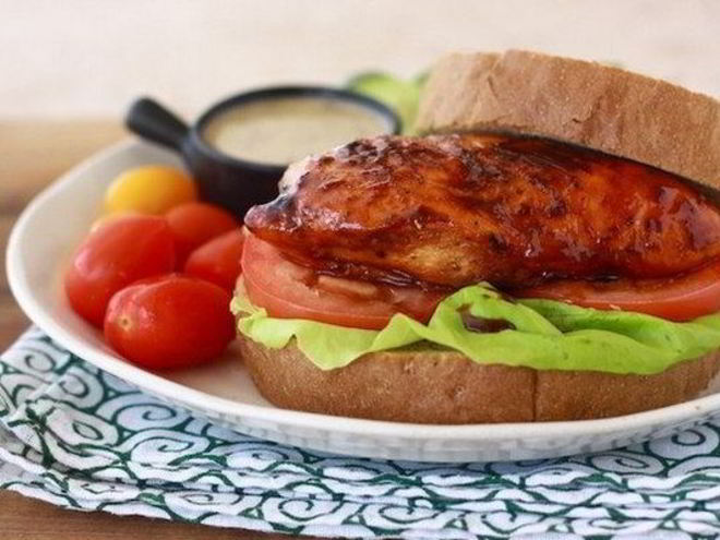 Рецепт сэндвича с курицей в меде