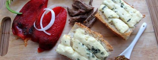 сэндвич с томленой телятиной, запеченным перцем и дор блю. Шаг 3