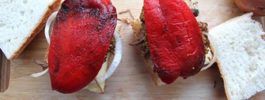 сэндвич с томленой телятиной, запеченным перцем и дор блю. Шаг 5