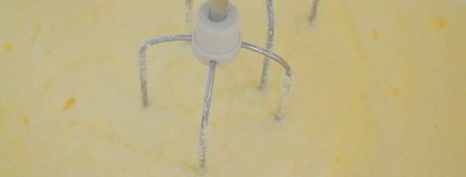 сэндвич виктория с клубничным джемом и сливочным кремом. Шаг 5