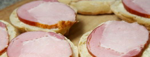 сэндвичи с ананасом и ветчиной. Шаг 3