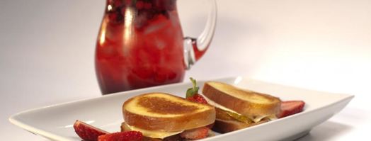 сэндвичи с фруктами, шоколадом и сыром бри. Шаг 7