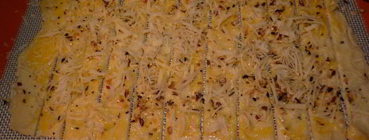 сырные палочки из слоеного теста. Шаг 5