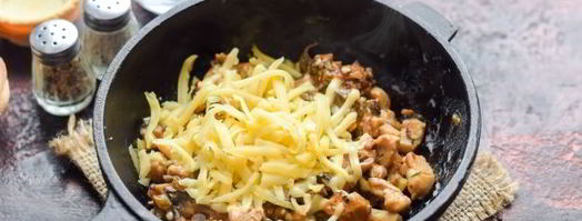 тарталетки с грибами, курицей и сливками. Шаг 7