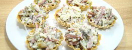 тарталетки с грибами праздничные. Шаг 10