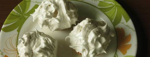 тарталетки с клубникой и мороженым на гриле. Шаг 10