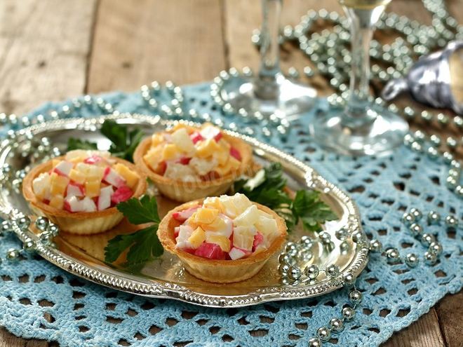 Рецепт тарталеток с крабовыми палочками и сыром