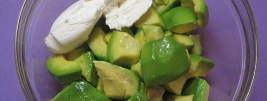 тарталетки с кремом из авокадо и семгой. Шаг 4