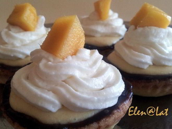 Рецепт тарталеток с нежнейшим манговым кремом и взбитыми сливками