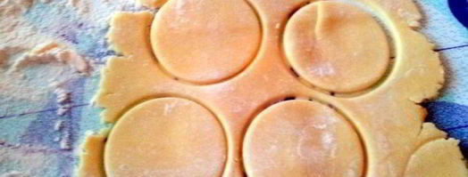 тарталетки с нежнейшим манговым кремом и взбитыми сливками. Шаг 3