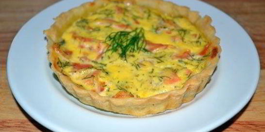 Тарталетки с семгой и авокадо