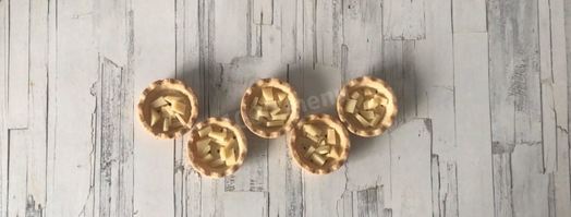 тарталетки с сыром и икрой. Шаг 5