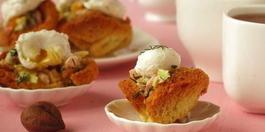 Тарталетки с яйцом пашот