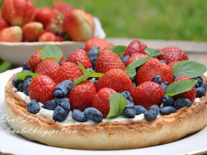 Рецепт летнего тарта с ягодами
