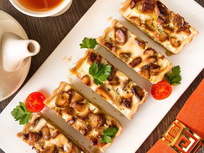 Рецепт тарта с белыми грибами и луком-пореем