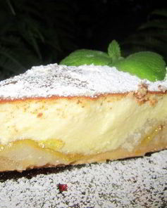 Тарт с карамелизированными фруктами и творожным пудингом