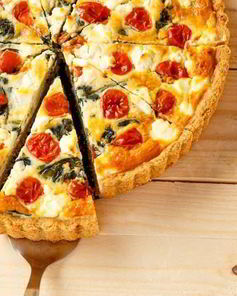 Тарт с помидорами и козьим сыром