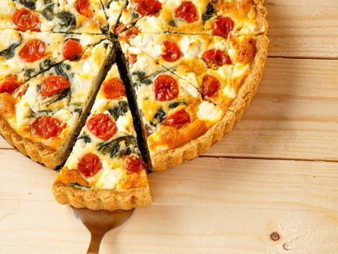 Рецепт тарта с помидорами и козьим сыром