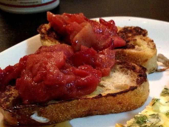 Рецепт французских тостов с яблоками и сливами