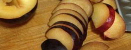 французские тосты с яблоками и сливами. Шаг 4