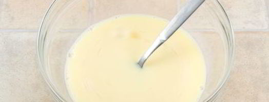 французские тосты с ягодами и медом. Шаг 3