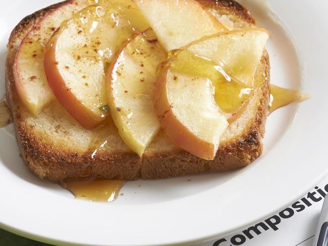 Рецепт хлебных тостов с яблоками