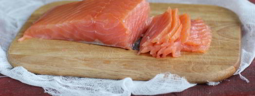 тост с яичницей-болтуньей и семгой. Шаг 8