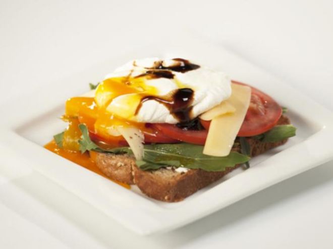 Рецепт тоста с яйцом пашот