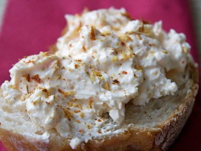 Рецепт тостов с яблоком и творогом