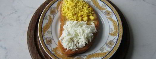 тосты с яйцом к празднику. Шаг 8