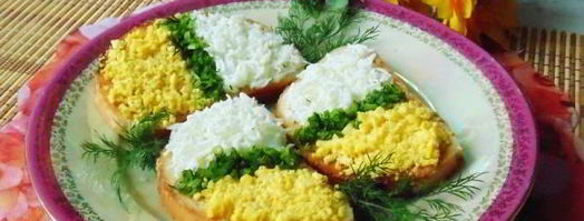 тосты с яйцом к празднику. Шаг 11