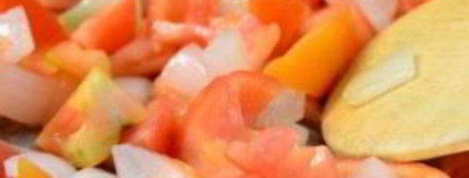 яичница-болтунья с помидорами. Шаг 7