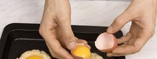 яичница в гнезде. Шаг 3