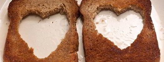 яичница в хлебе. Шаг 4