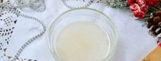 двухцветное заливное с ветчиной и маринованными огурцами. Шаг 4