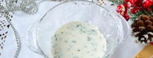 двухцветное заливное с ветчиной и маринованными огурцами. Шаг 7