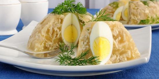 Куриное заливное