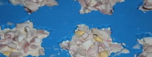 новогоднее заливное из кальмаров. Шаг 10