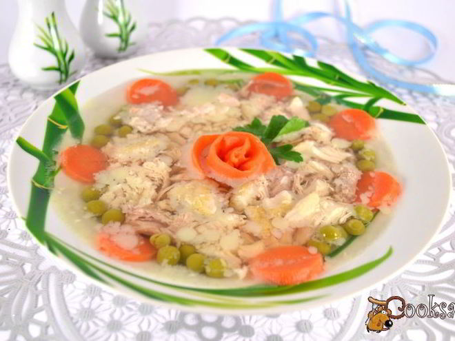 Рецепт заливного из курицы со свининой в мультиварке