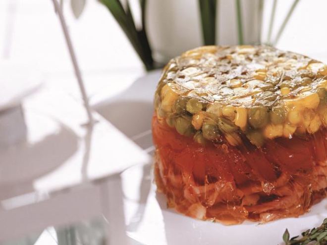 Рецепт заливного с горошком и кукурузой