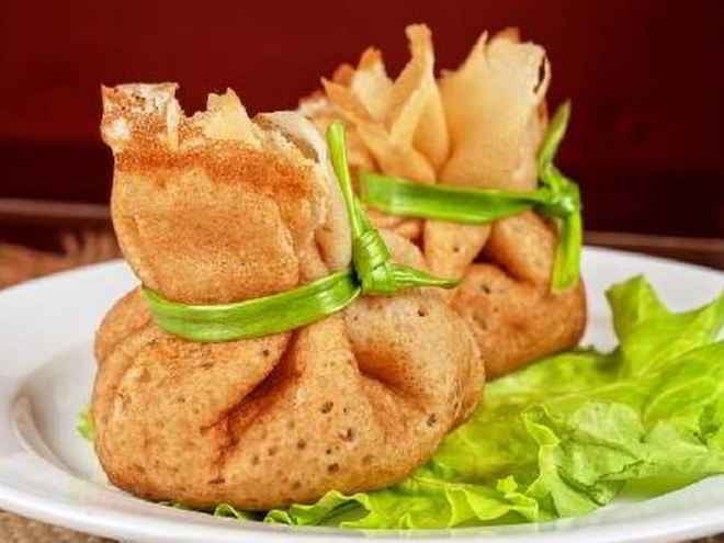 Рецепт блинных мешочков с жюльеном