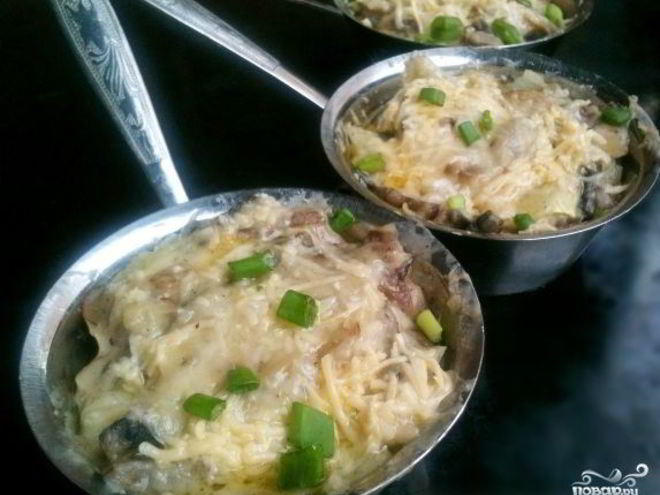 Рецепт грибного жульена со сметаной